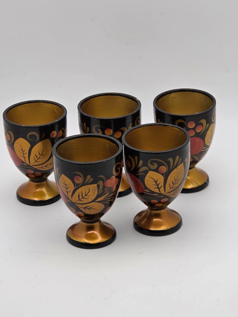 Set of 5 Vtg Russian Hand-Painted Wooden Egg Cups Black & Gold, Red 2.5” Classy